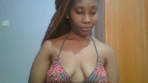 Maggie online show from 02/09/25, 03:01