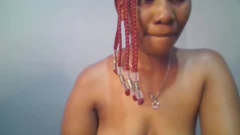 Maggie online show from 03/05/25, 02:45