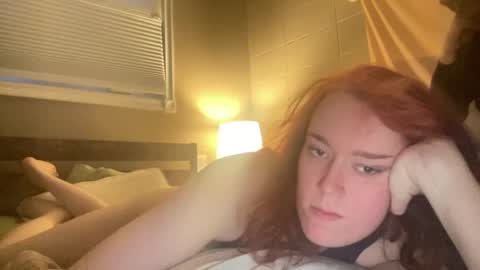 Snapshot of sexiflorence chatting on 10/27/25, 12:15 Florence online show from 10/27/25, 12:15