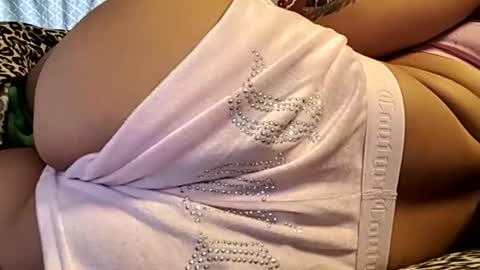 sexiwhiskey699 online show from 04/15/26, 07:43