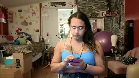 Snapshot of sexiwhiskey699 chatting on 05/19/26, 02:18 sexiwhiskey699 online show from 05/19/26, 02:18