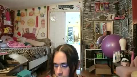 Snapshot of sexiwhiskey699 chatting on 06/21/26, 10:12 sexiwhiskey699 online show from 06/21/26, 10:12