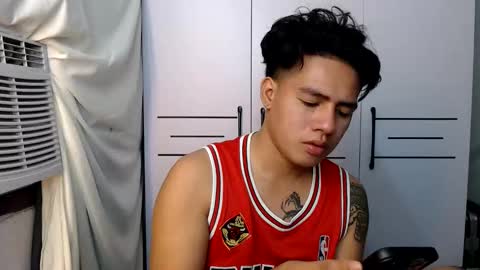 HI I AM JAMESPLEASE LET ME DO SOME HOT SHOWS FOR YOU HERE FOR MY  SCHOOL AND FOR MY FAMILY online show from 10/09/25, 02:09