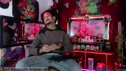 Aharon  ravelo online show from 12/21/25, 06:31