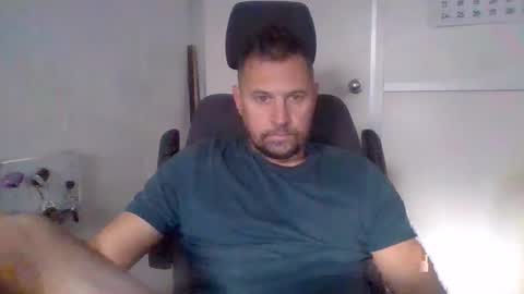 sexoatope79 online show from 11/08/25, 12:16