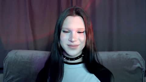 Snapshot of sexpired_princess chatting on 03/07/25, 12:48 Nextdoor Princess online show from 03/07/25, 12:48