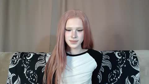 Nextdoor Princess online show from 03/29/26, 06:57