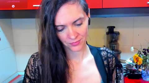 sexqueen1111 online show from 01/25/25, 10:29