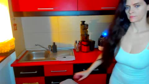 sexqueen1111 online show from 04/09/26, 05:51