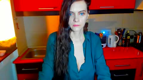 Snapshot of sexqueen1111 chatting on 05/23/26, 06:12 sexqueen1111 online show from 05/23/26, 06:12