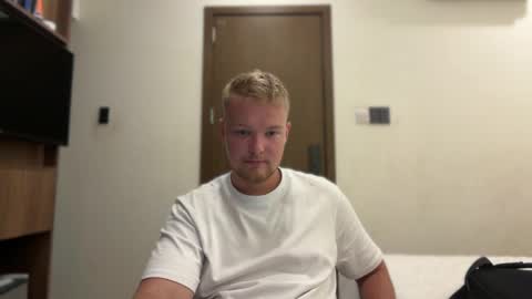 Max Leman online show from 04/12/26, 04:23