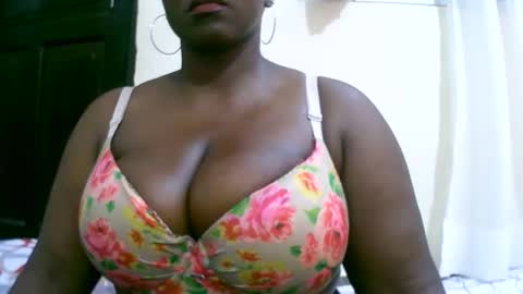 sexxi_ebony online show from 09/10/25, 02:22