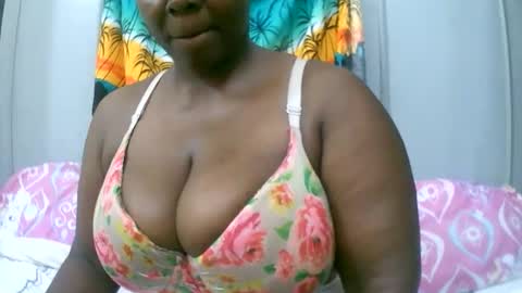 sexxi_ebony online show from 11/11/25, 09:53