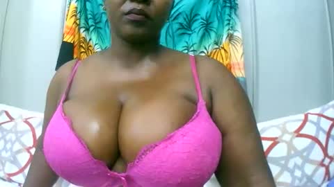 sexxi_ebony online show from 12/18/25, 04:13