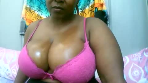 sexxi_ebony online show from 02/01/26, 08:46