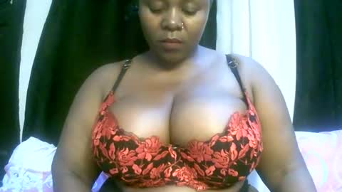 sexxi_ebony online show from 04/15/26, 08:20