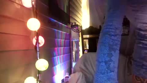 Leeah CloudZzz online show from 09/28/25, 12:10