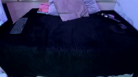 Snapshot of sexxtaty chatting on 08/07/26, 01:57 Sexxtaty online show from 08/07/26, 01:57