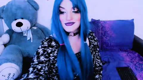 Snapshot of sexxx_queen chatting on 02/23/25, 11:47 sexxx_queen online show from 02/23/25, 11:47