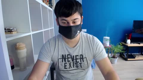 Tommy online show from 02/05/25, 06:24