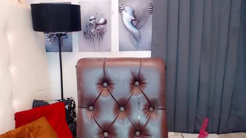 Snapshot of sexxxy_caroline chatting on 01/09/25, 11:47 sexxxy_caroline online show from 01/09/25, 11:47