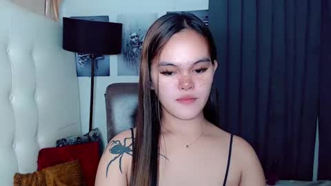 Snapshot of sexxxy_caroline chatting on 01/21/25, 11:35 sexxxy_caroline online show from 01/21/25, 11:35