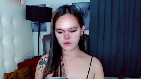 Snapshot of sexxxy_caroline chatting on 01/27/25, 12:05 sexxxy_caroline online show from 01/27/25, 12:05