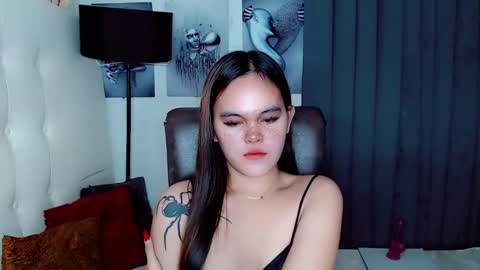 Snapshot of sexxxy_caroline chatting on 02/16/25, 12:10 sexxxy_caroline online show from 02/16/25, 12:10