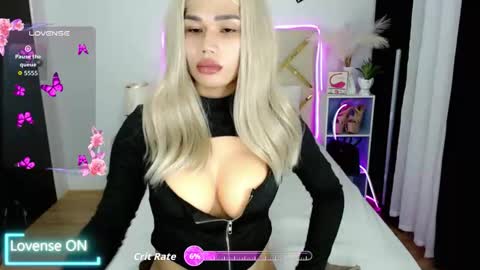 sexxxy_phoenix online show from 03/19/26, 01:48