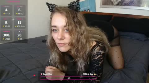 Snapshot of sexxxycrystali chatting on 05/21/26, 11:50 sexxxycrystali online show from 05/21/26, 11:50