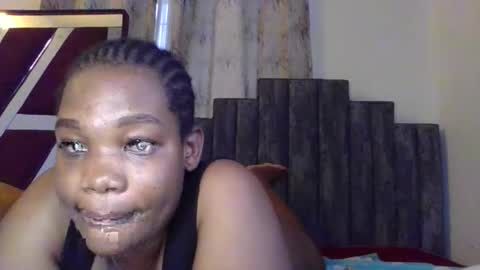 Snapshot of sexxy_beiby chatting on 02/13/26, 02:13 sexxy_beiby online show from 02/13/26, 02:13