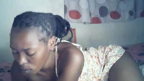 sexxy_curvy23 online show from 01/08/26, 03:09