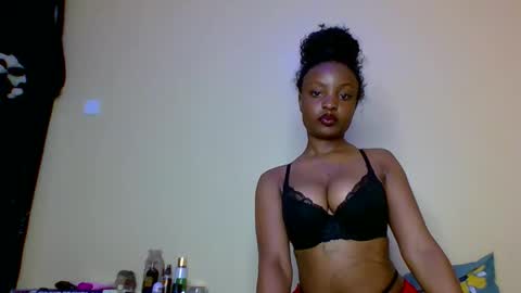 sexxy_daisyy online show from 10/15/25, 03:34
