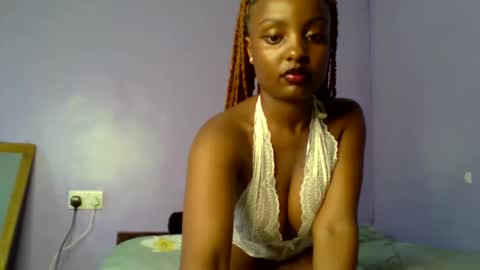 Snapshot of sexxy_daisyy chatting on 05/29/26, 10:13 sexxy_daisyy online show from 05/29/26, 10:13