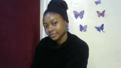 Snapshot of sexxy_divaa chatting on 04/30/26, 05:36 vicky online show from 04/30/26, 05:36