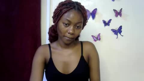 Snapshot of sexxy_divaa chatting on 05/24/26, 06:46 vicky online show from 05/24/26, 06:46