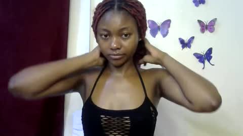 Snapshot of sexxy_divaa chatting on 05/27/26, 03:20 vicky online show from 05/27/26, 03:20