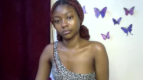 Snapshot of sexxy_divaa chatting on 06/04/26, 03:18 vicky online show from 06/04/26, 03:18