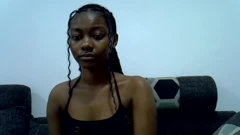 Snapshot of sexxy_divaa chatting on 06/16/26, 06:05 vicky online show from 06/16/26, 06:05