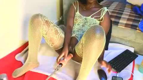 Snapshot of sexxy_mariana chatting on 01/12/26, 03:34 sexxy mariana online show from 01/12/26, 03:34