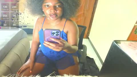 Snapshot of sexxy_mariana chatting on 05/19/26, 12:05 sexxy mariana online show from 05/19/26, 12:05