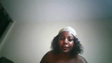 Snapshot of sexxy_mariana chatting on 07/27/26, 01:07 sexxy mariana online show from 07/27/26, 01:07