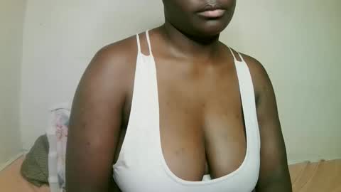 sexxy_maya1 online show from 03/12/26, 12:17