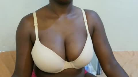 sexxy_maya1 online show from 04/02/26, 06:16