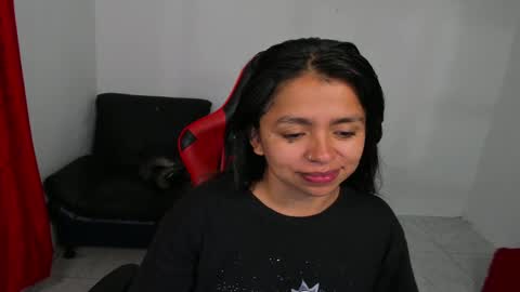 Snapshot of sexxyhot23 chatting on 12/24/24, 04:00 LINDA online show from 12/24/24, 04:00