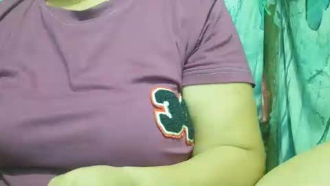 misslovely j online show from 02/19/25, 10:56