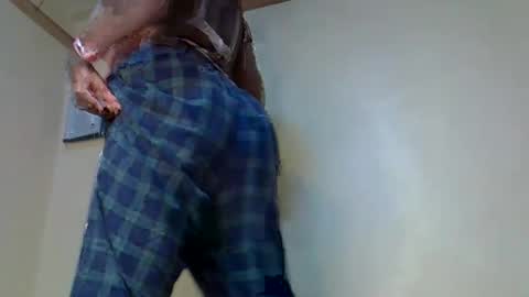 Snapshot of sexxykaree chatting on 05/01/26, 11:37 sexxykaree online show from 05/01/26, 11:37