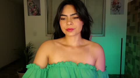 Snapshot of sexxylady__ chatting on 01/31/25, 11:13 Angie online show from 01/31/25, 11:13