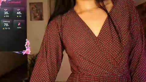 Snapshot of sexxylady__ chatting on 02/11/25, 05:07 Angie online show from 02/11/25, 05:07