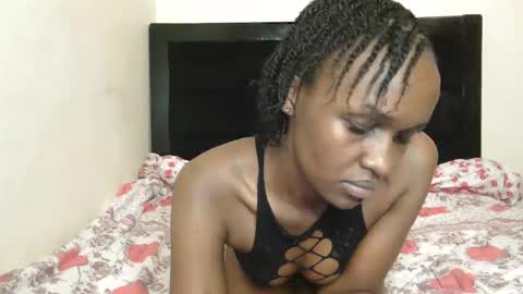 maya online show from 12/01/25, 08:52